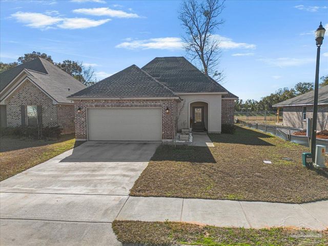 4637 Sago Palm Cir, Pace, FL 32571