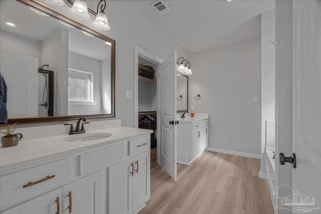 4637 Sago Palm Cir, Pace, FL 32571