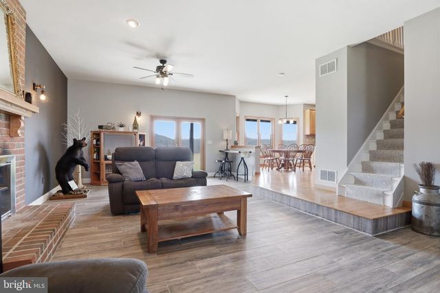 57 MAHANOY VALLEY RD, Duncannon, PA 17020