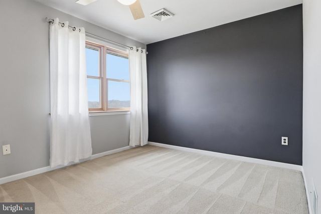 57 MAHANOY VALLEY RD, Duncannon, PA 17020