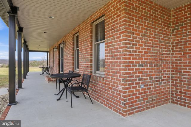 57 MAHANOY VALLEY RD, Duncannon, PA 17020