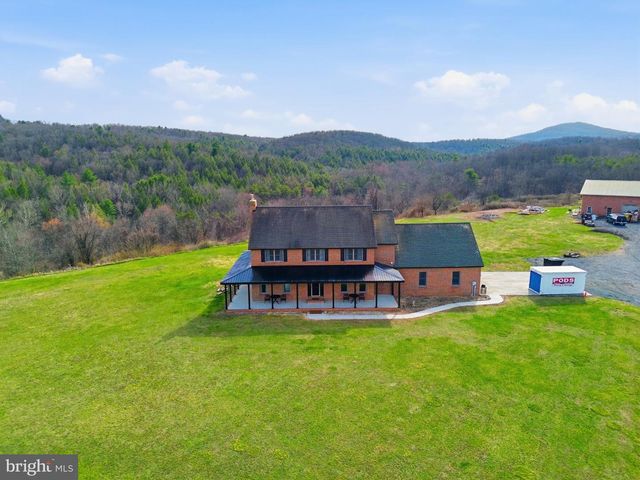57 MAHANOY VALLEY RD, Duncannon, PA 17020