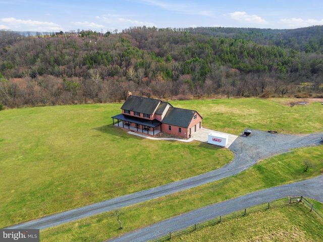 57 MAHANOY VALLEY RD, Duncannon, PA 17020