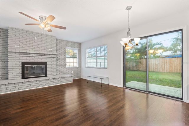 353 SHIRLEY AVENUE, Belleair, FL 33756
