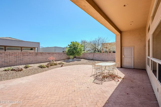 13854 N Slazenger Drive, Oro Valley, AZ 85755