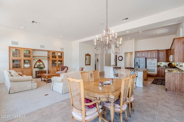 13854 N Slazenger Drive, Oro Valley, AZ 85755