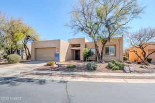 13854 N Slazenger Drive, Oro Valley, AZ 85755