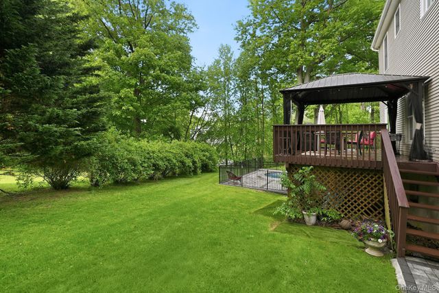 1 Donahue Court, Buchanan, NY 10511