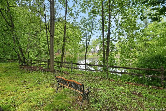 1 Donahue Court, Buchanan, NY 10511