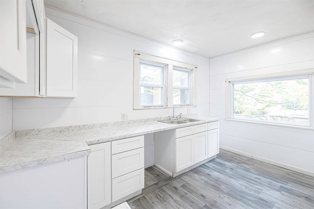 519 W 8TH Street, Erie, PA 16502