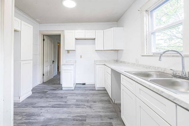 519 W 8TH Street, Erie, PA 16502