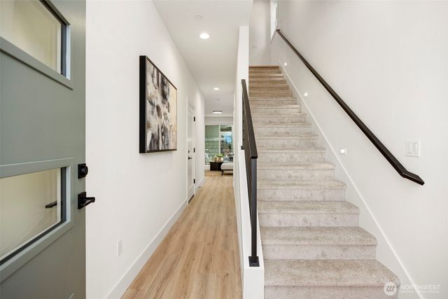 21243 59th Lane W, Mountlake Terrace, WA 98043