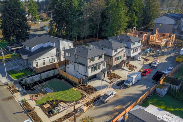 21243 59th Lane W, Mountlake Terrace, WA 98043