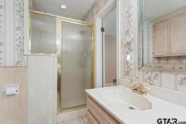 1656 Pineview Lane, Hideaway, TX 75771