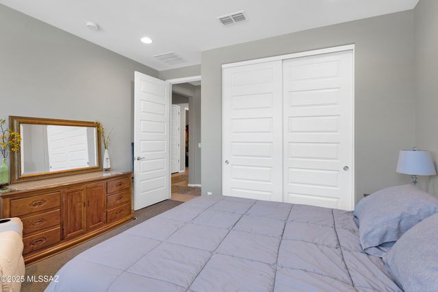 6809 W Cape Royal Place, Marana, AZ 85658