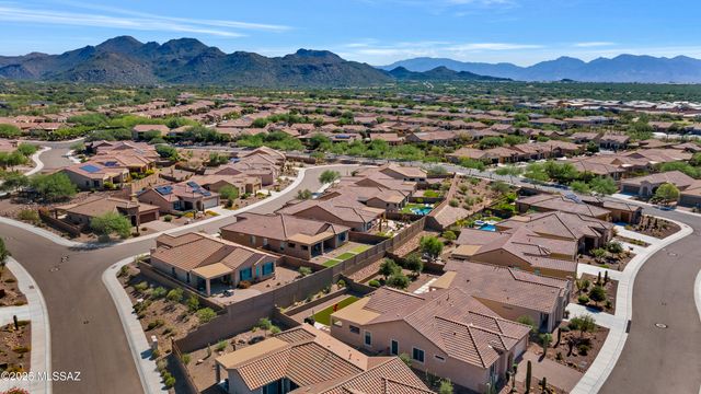 6809 W Cape Royal Place, Marana, AZ 85658