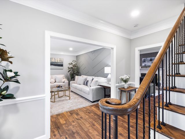 2207 Oakwood Ct, Franklin, TN 37064