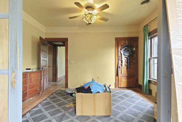 10450 E HWY CC, Centralia, MO 65240