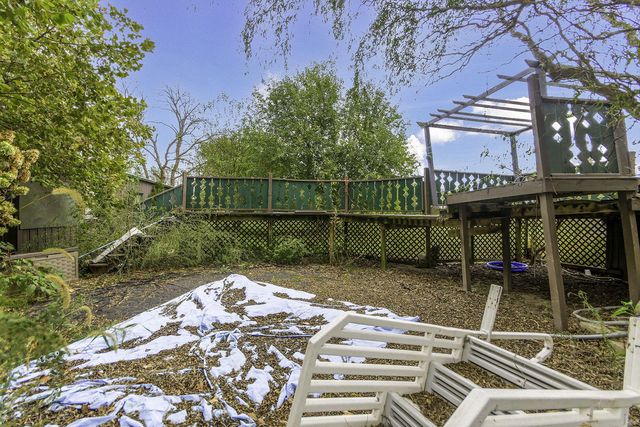 10450 E HWY CC, Centralia, MO 65240