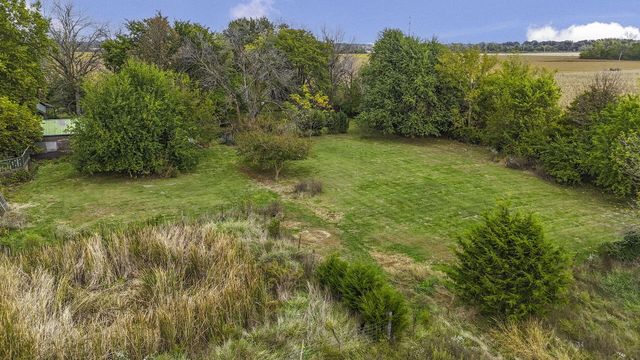 10450 E HWY CC, Centralia, MO 65240