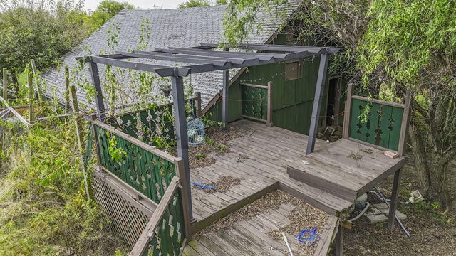 10450 E HWY CC, Centralia, MO 65240