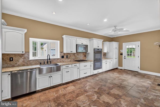 117 STATE AVE, Lindenwold, NJ 08021