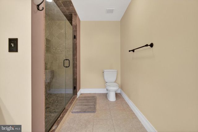 117 STATE AVE, Lindenwold, NJ 08021