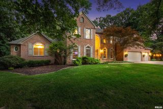 420 W RAVINWOODS Road, Peoria, IL 61615