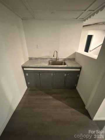 926 S York Street, Gastonia, NC 28052