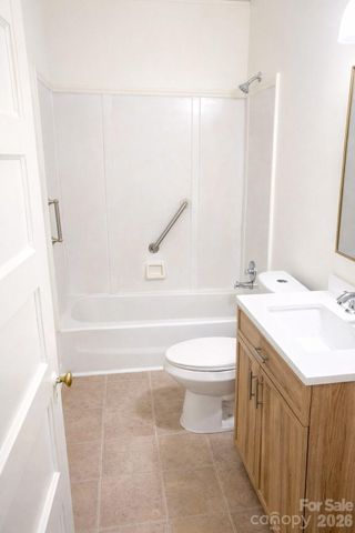 926 S York Street, Gastonia, NC 28052