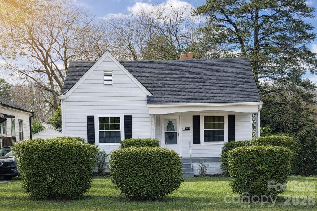 926 S York Street, Gastonia, NC 28052