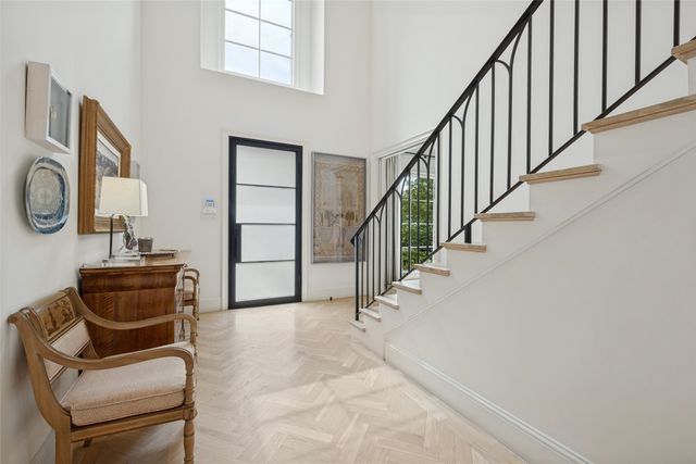 4624 S Versailles Avenue, Highland Park, TX 75209