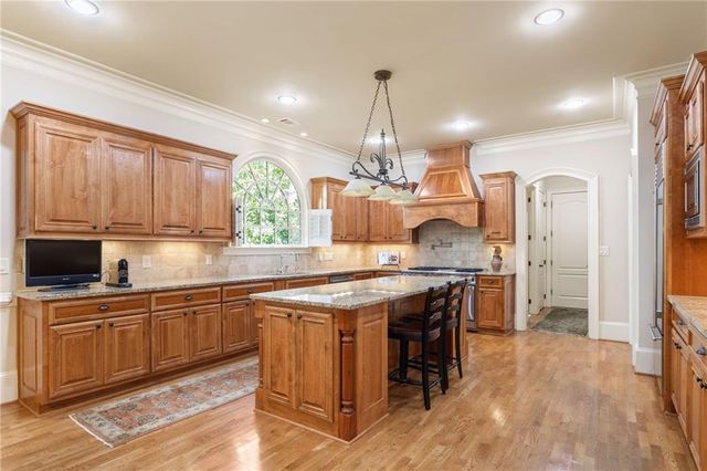 251 Hynes Lndg NE, Marietta, GA 30067