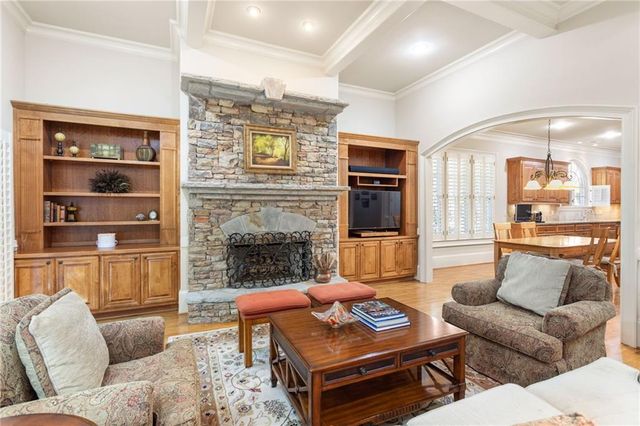 251 Hynes Lndg NE, Marietta, GA 30067