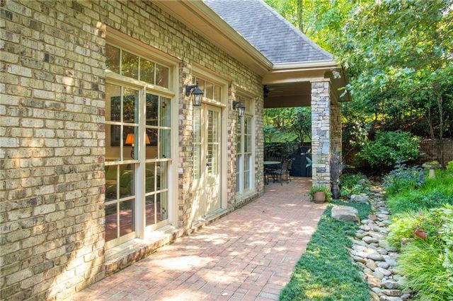 251 Hynes Lndg NE, Marietta, GA 30067