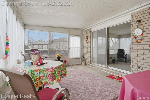 4272 Gunther Drive, Sterling Heights, MI 48310