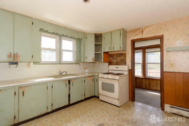 46 Southside Avenue, South River, NJ 08882