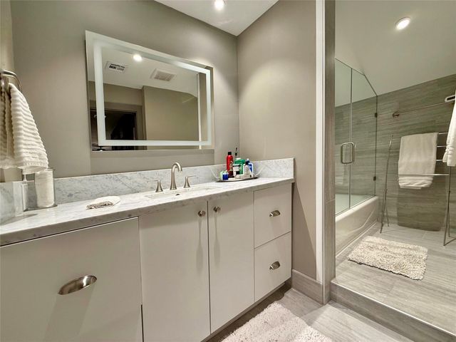 2507 Montrose Boulevard 36, Houston, TX 77006