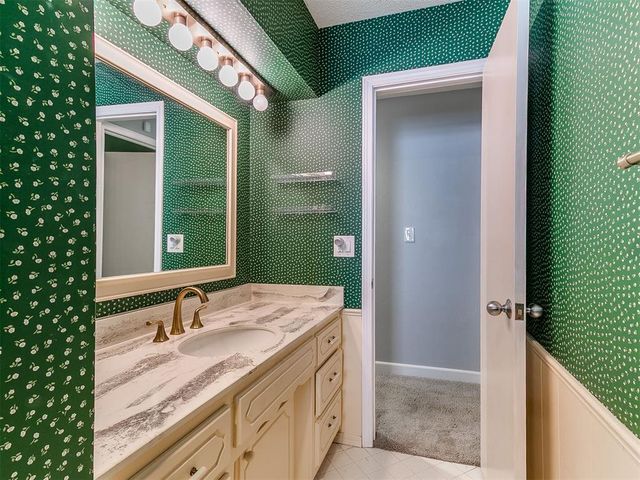 11604 N Miller Avenue, Oklahoma City, OK 73120