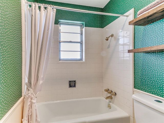 11604 N Miller Avenue, Oklahoma City, OK 73120