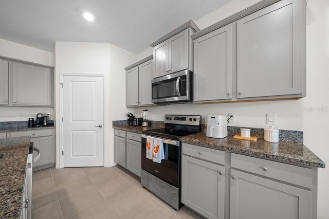 4313 NW 55TH COURT, Ocala, FL 34482