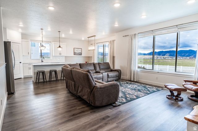 478 S 1170 E, Hyrum, UT 84319