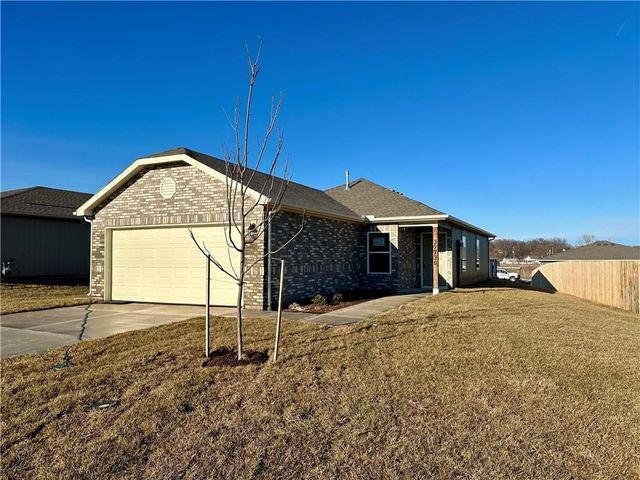 37730 W 208th Terrace, Edgerton, KS 66021
