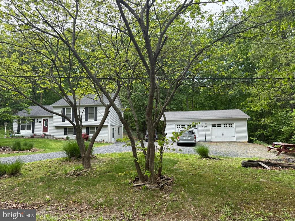 111 COMANCHE TRL, Winchester, VA 22602