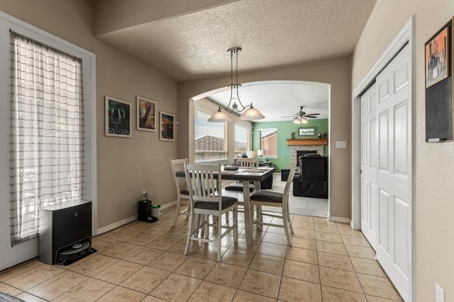 1114 Blue Sage Road NE, Rio Rancho, NM 87144