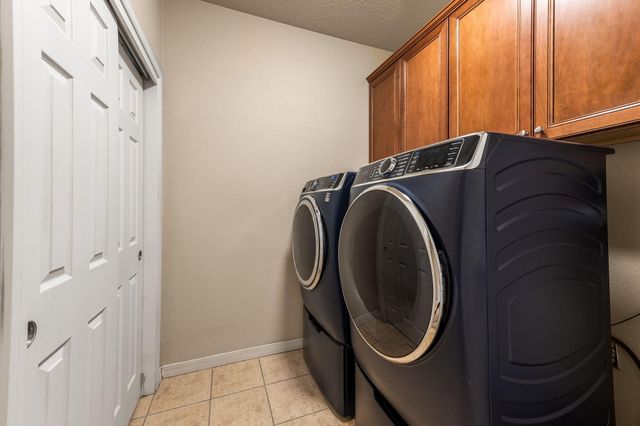 1114 Blue Sage Road NE, Rio Rancho, NM 87144