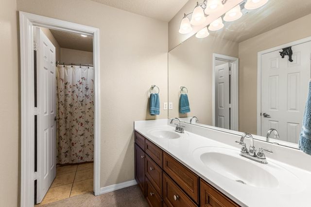 1114 Blue Sage Road NE, Rio Rancho, NM 87144