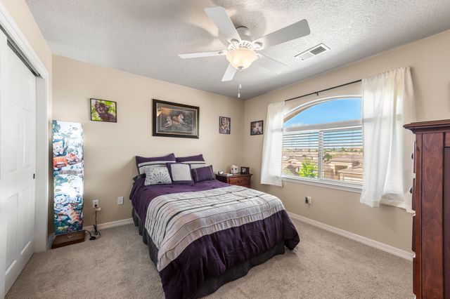 1114 Blue Sage Road NE, Rio Rancho, NM 87144