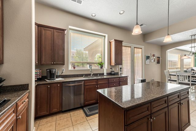 1114 Blue Sage Road NE, Rio Rancho, NM 87144