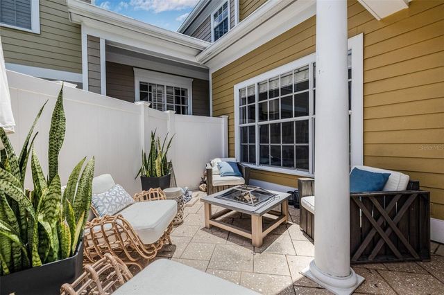 313 INNER HARBOUR CIRCLE, Tampa, FL 33602